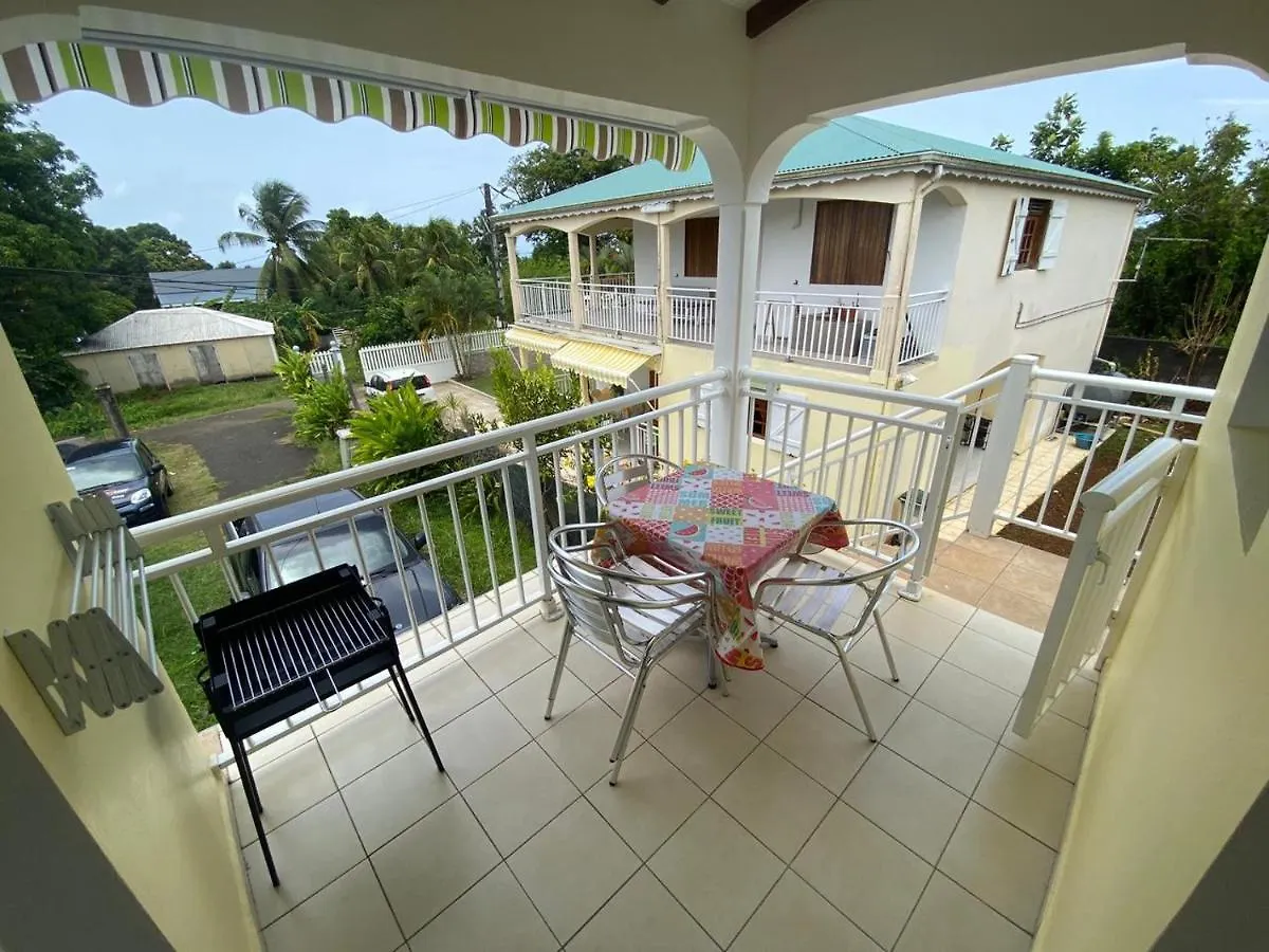 Holiday home Perou Location Saisonniere Villa Capesterre-Belle-Eau Guadeloupe