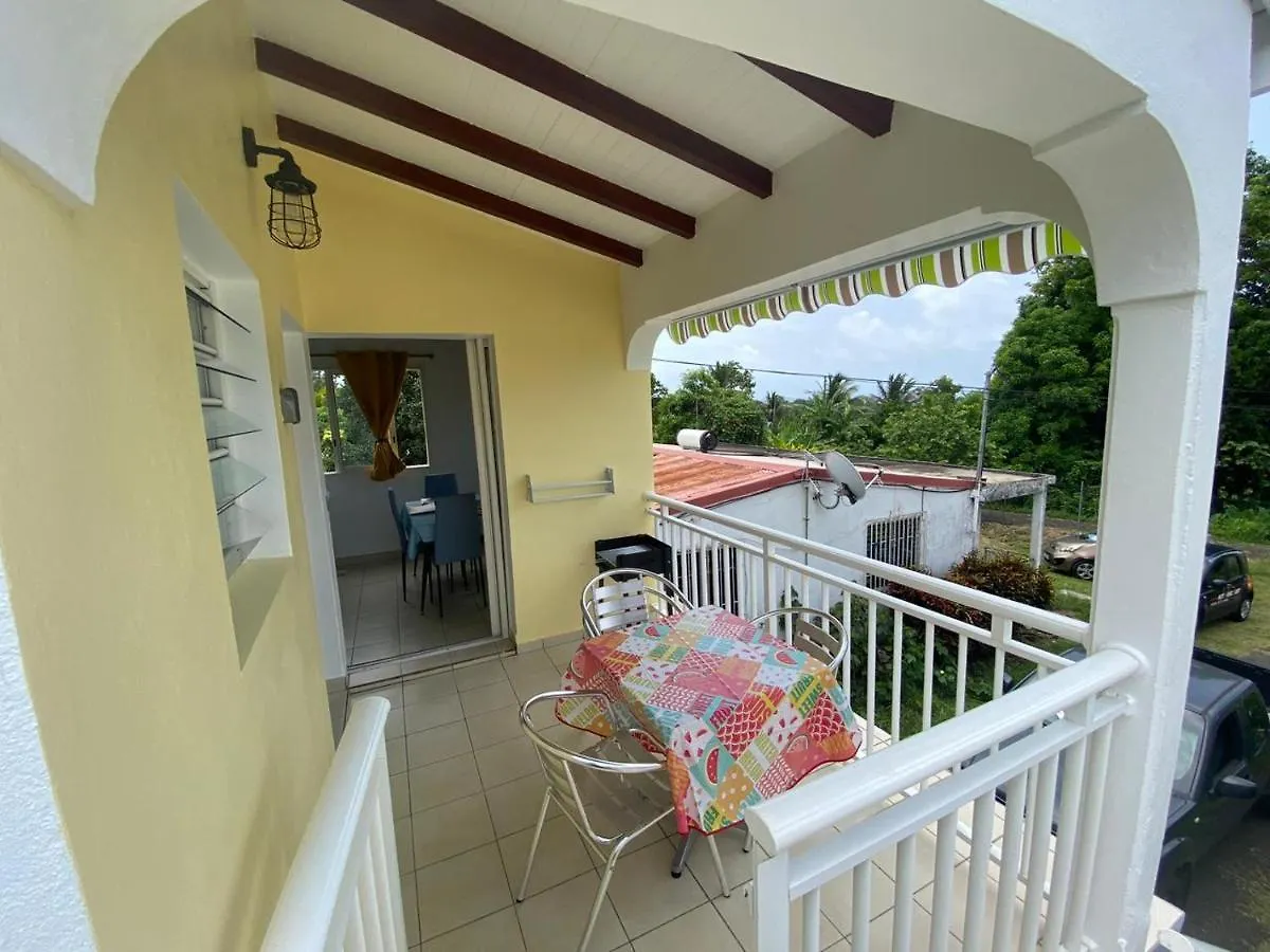 Perou Location Saisonniere Villa Capesterre-Belle-Eau